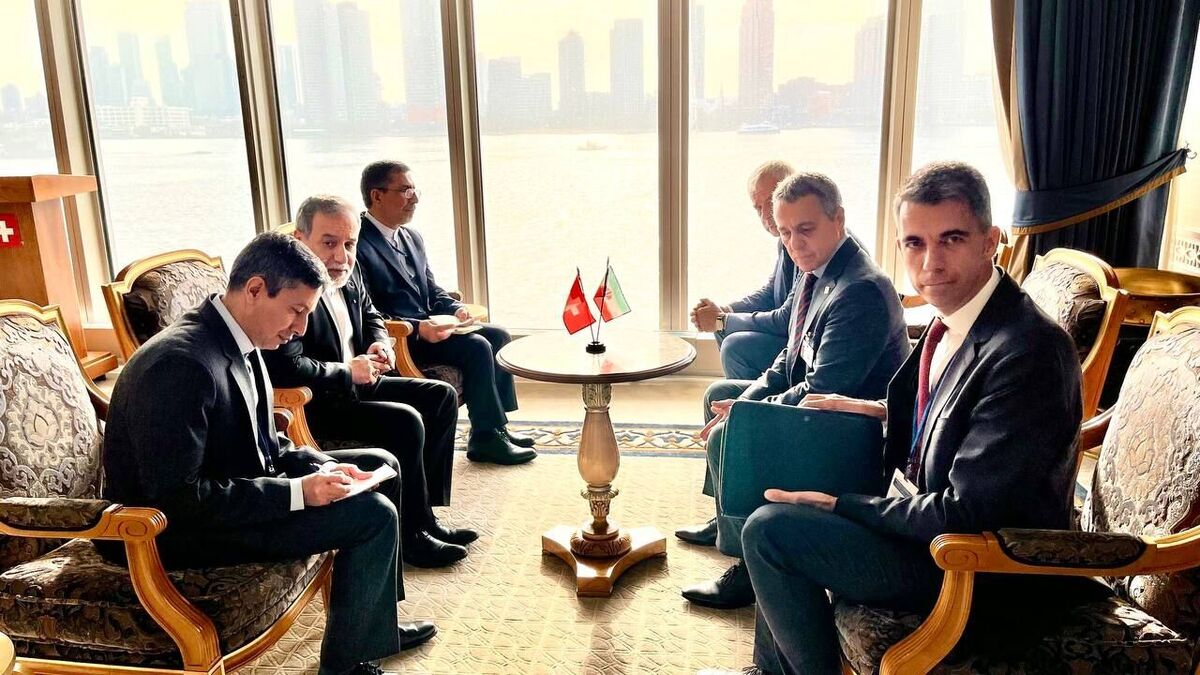 عراقچی با وزیر خارجه سوئیس دیدار کرد