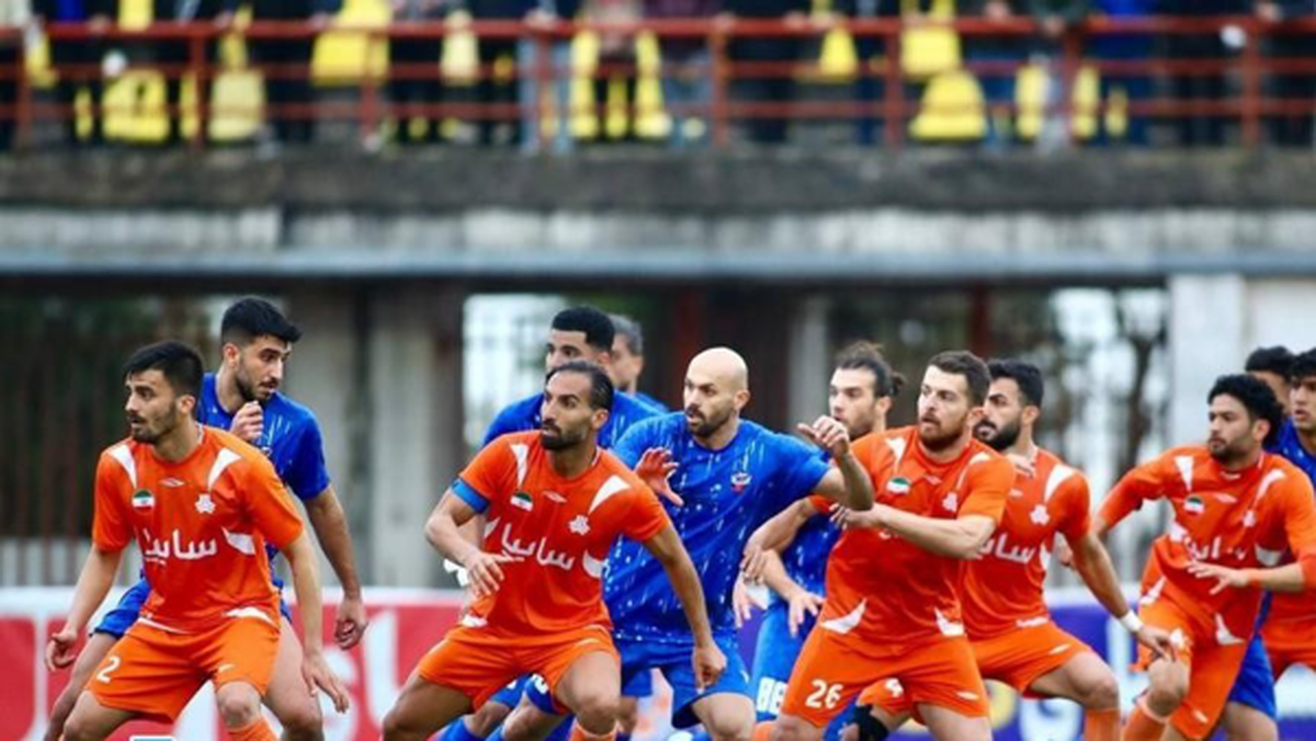 صدرنشینی هوادار، پیروزی سایپا و تیره‌روزی نفت آبادان