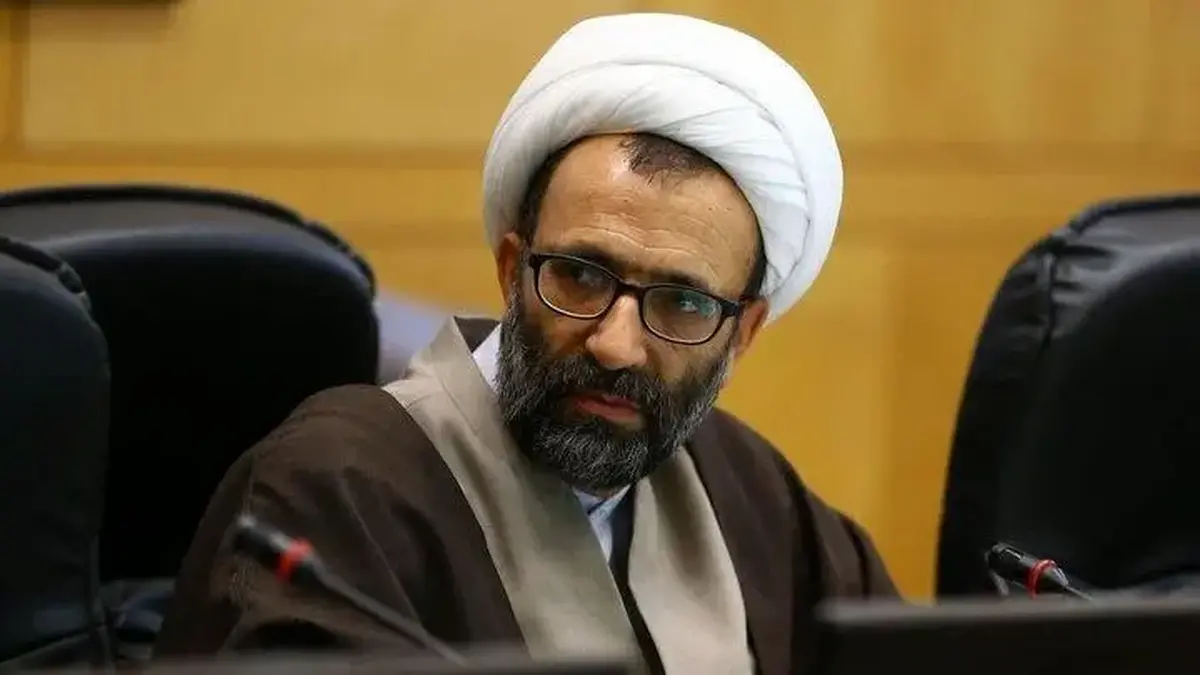 نماینده مجلس: آقایان بگویند چطور زنجانی از حکم اعدام به اینجا رسید