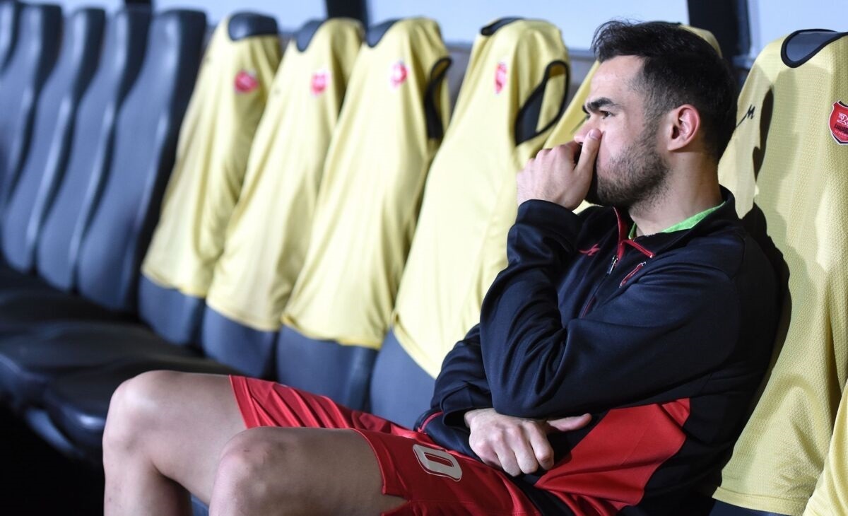 لطف کاناوارو به پرسپولیس و هاشمیان