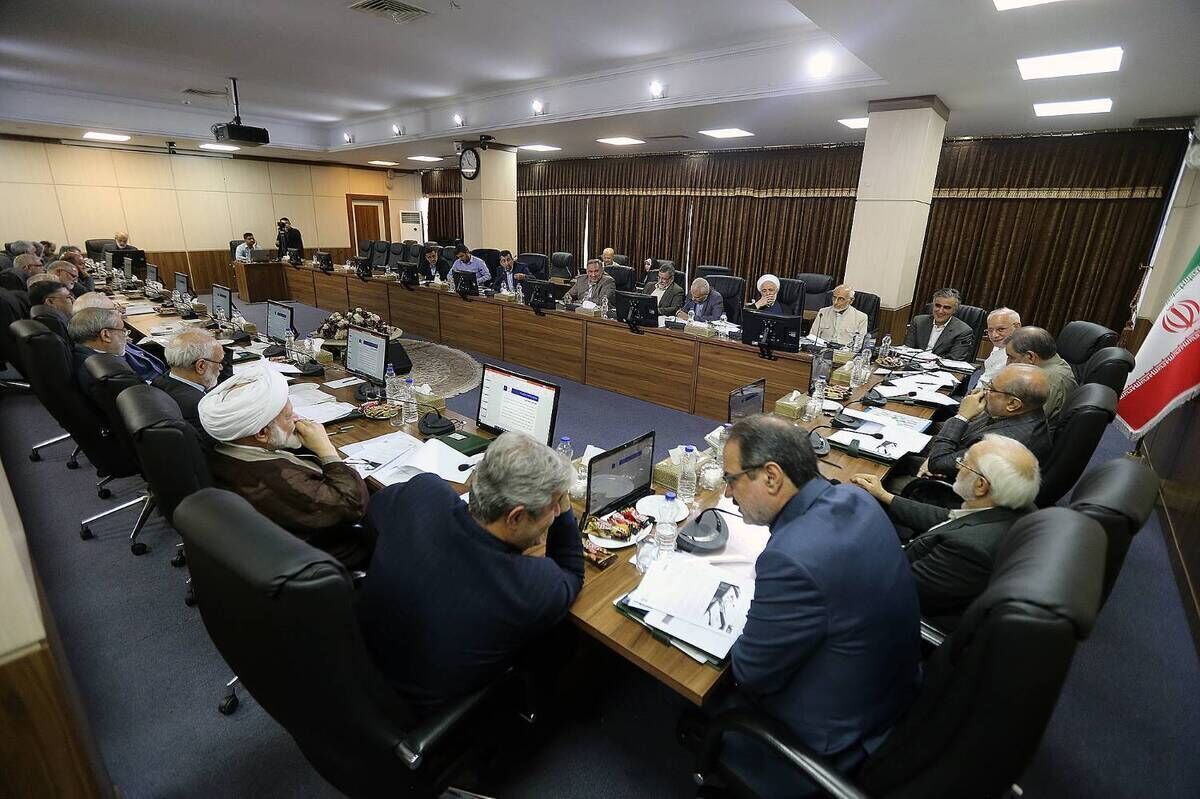 موافقت مجمع تشخیص با «حذف چهار صفر از پول ملی»