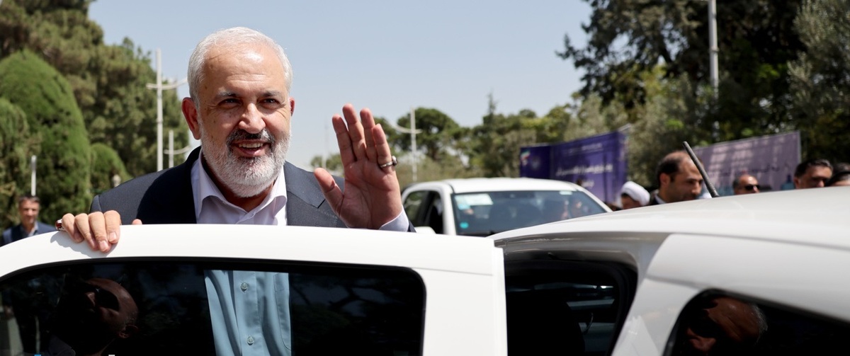 وزیر نیرو عازم عربستان شد