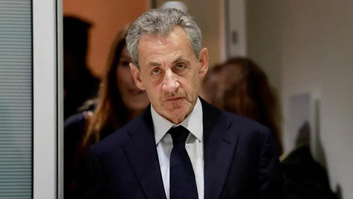 نیکلا سارکوزی راهی زندان شد