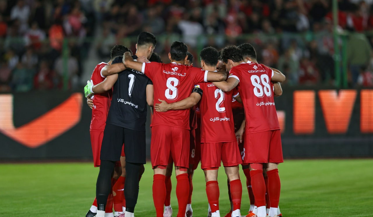 پرسپولیس برابر ملوان هم به تساوی رسید/ انتقاد شدید از وحید هاشمیان