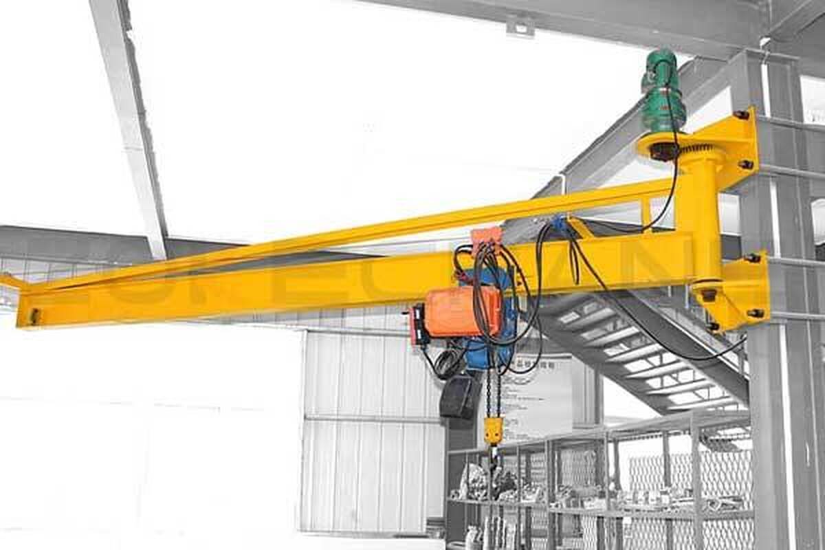 کاربردهای تخصصی جرثقیل دیواری در صنایع مختلف