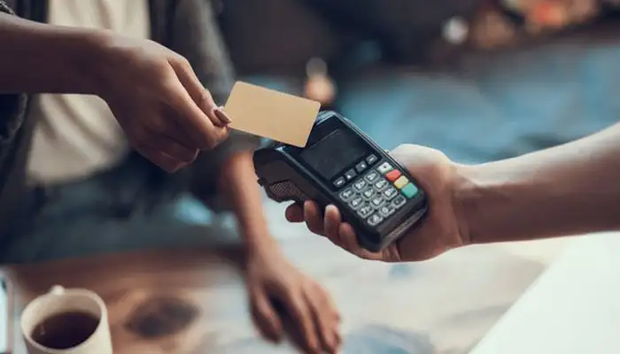 آیا دستگاه‌های کارتخوان هوشمند، راه فرار مالیاتی را می‌بندند؟