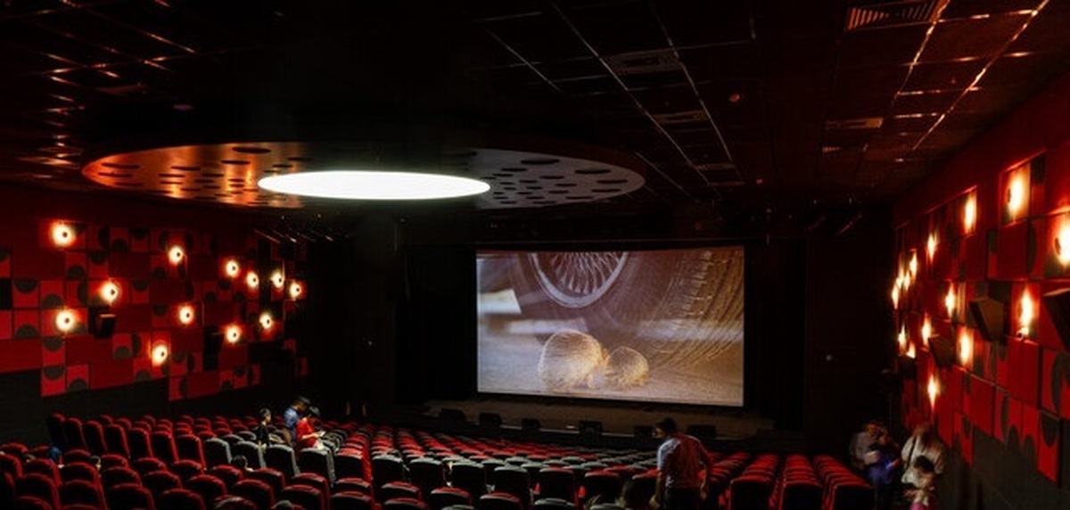 تعطیلی سینماها تا ساعت ۱۷ فردا