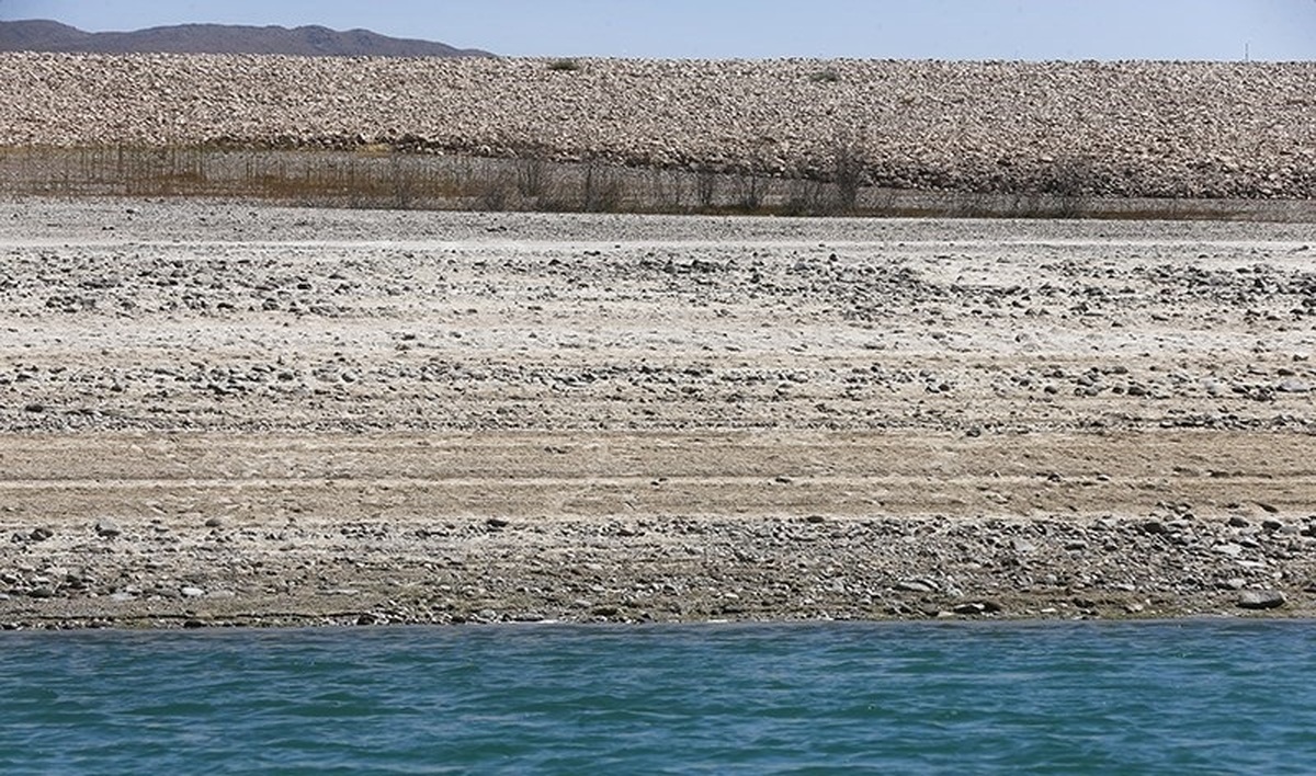 سد لار مخزنی عظیم با خشکی ۹۹ درصدی