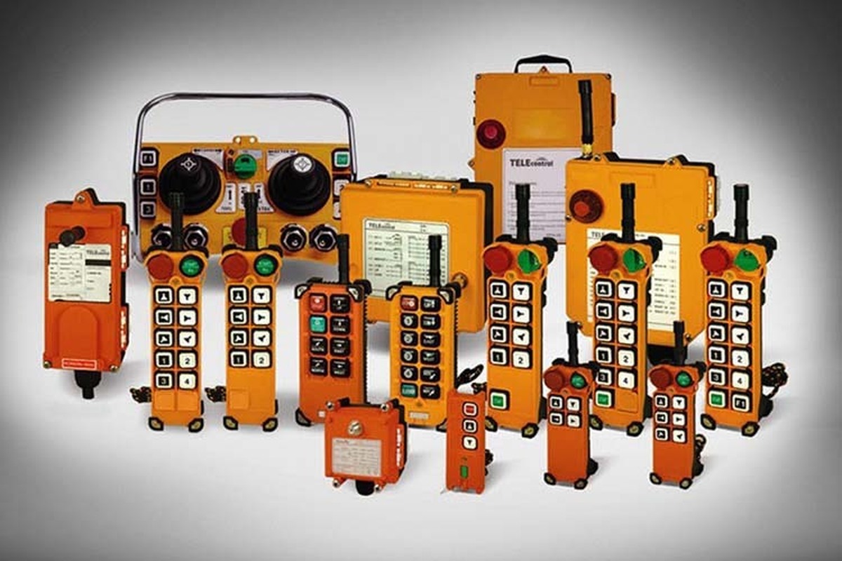 چرا مدیران فنی در پروژه‌های سنگین، به ریموت‌های صنعتی ساگا اعتماد می‌کنند؟