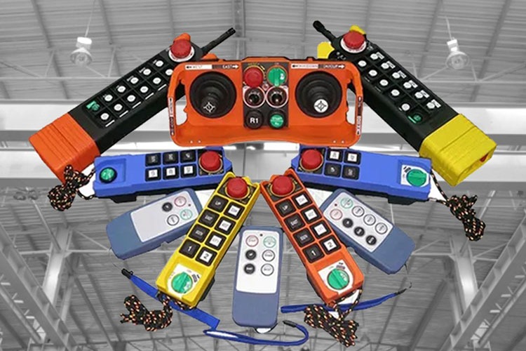 چرا مدیران فنی در پروژههای سنگین، به ریموتهای صنعتی ساگا اعتماد میکنند؟ چرا مدیران فنی در پروژههای سنگین، به ریموتهای صنعتی ساگا اعتماد میکنند؟