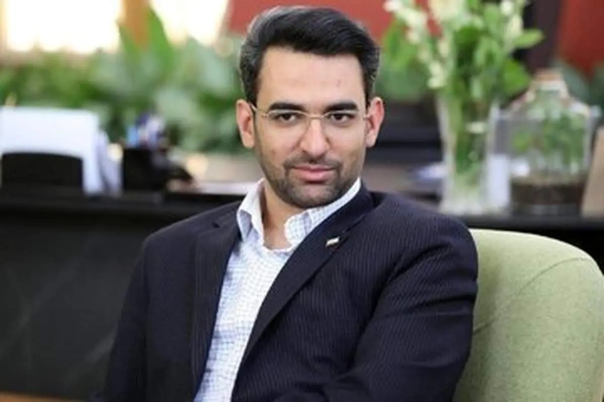 واکنش آذری جهرمی به سخنان ثابتی و انتساب فیلتر تلگرام به دولت روحانی