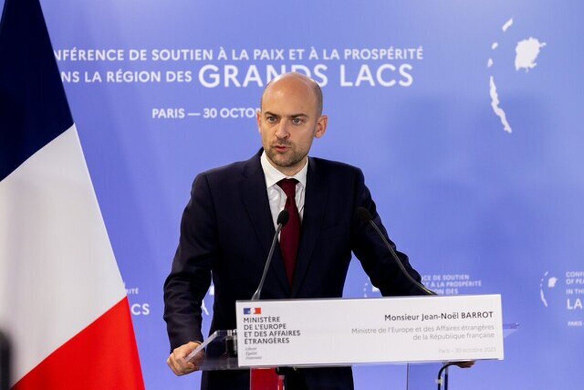 ژان نوئل بارو: آزادی اتباع فرانسوی ارتباطی به بحث هسته‌ای ندارد