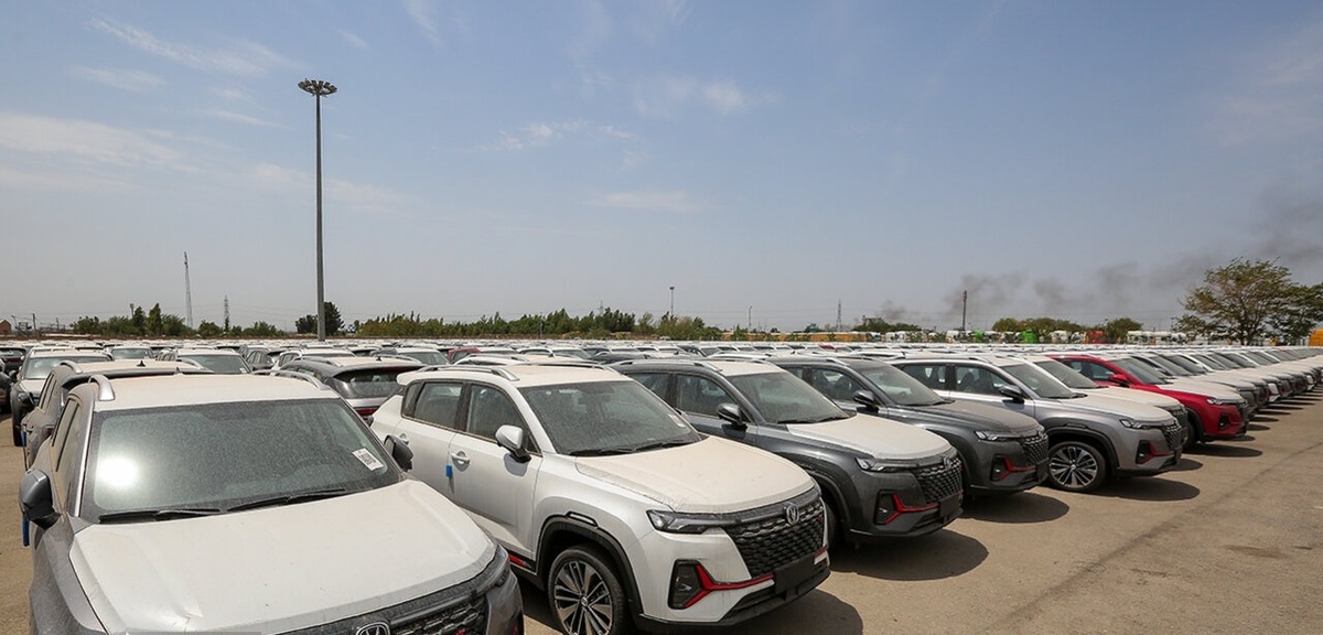 تعرفه خودروهای وارداتی در مجلس تایید شد