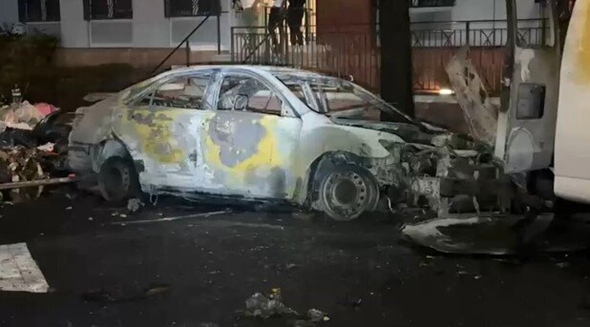 آتش سوزی و انفجار مهیب در نیویورک؛ ۷ آتش‌نشان زخمی شدند