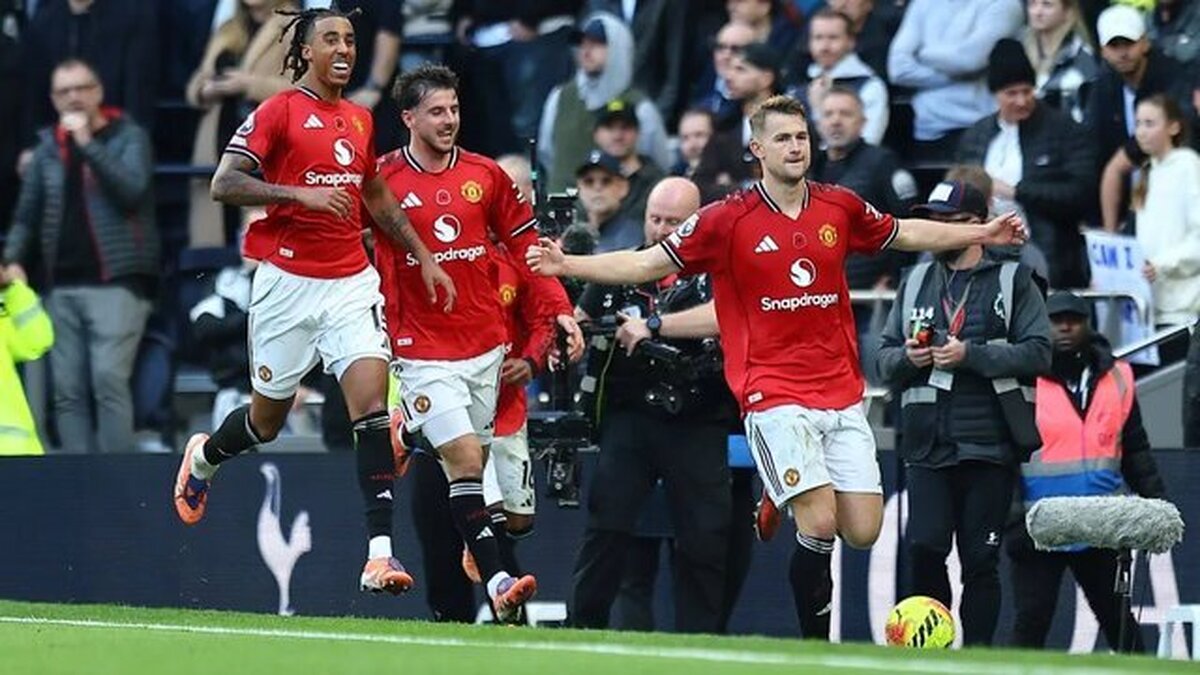 تاتنهام قدر پیروزی مقابل منچستریونایتد را ندانست