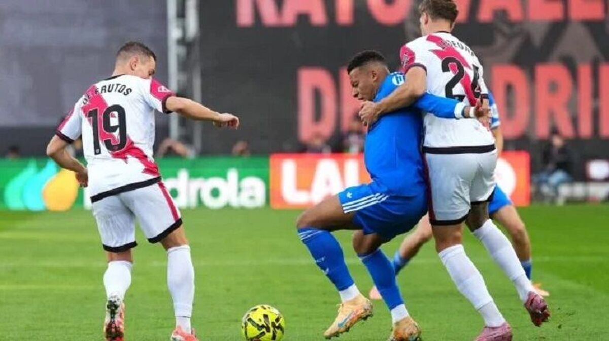 لالیگا/ نوار برد‌های رئال قطع شد