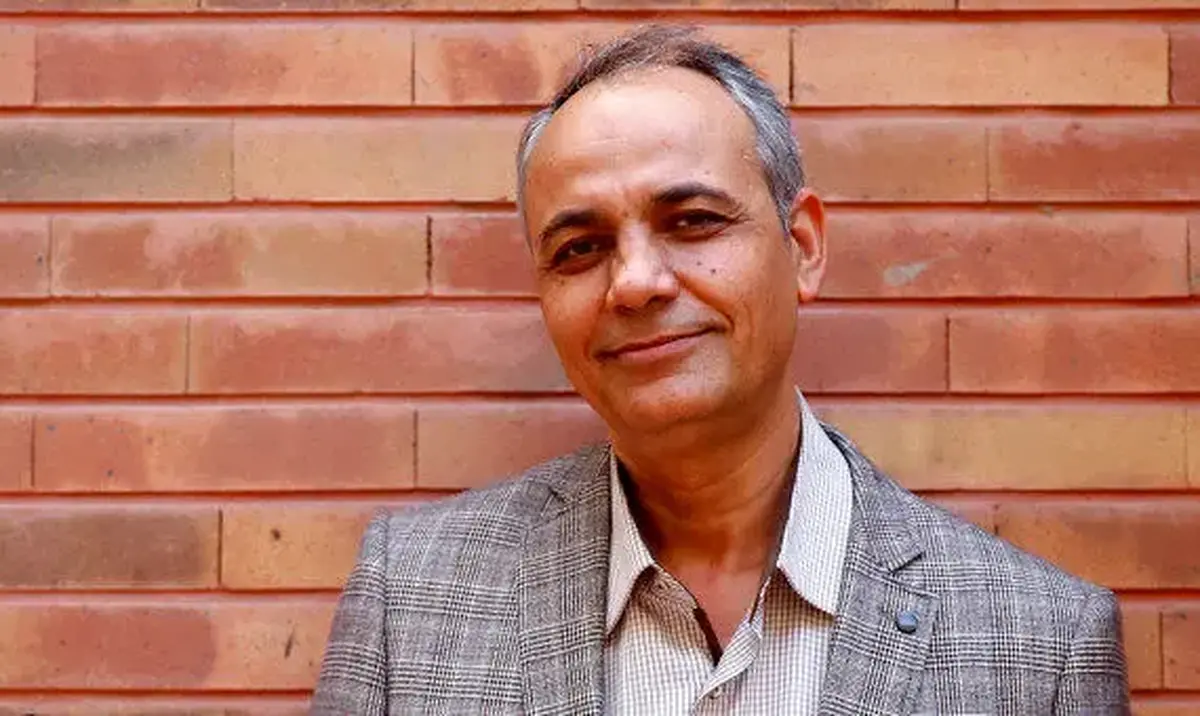 زیدآبادی خطاب به رسایی: با چقدر رای به مجلس رفتید که مدام برای آزار مردم قانون وضع می‌کنید؟