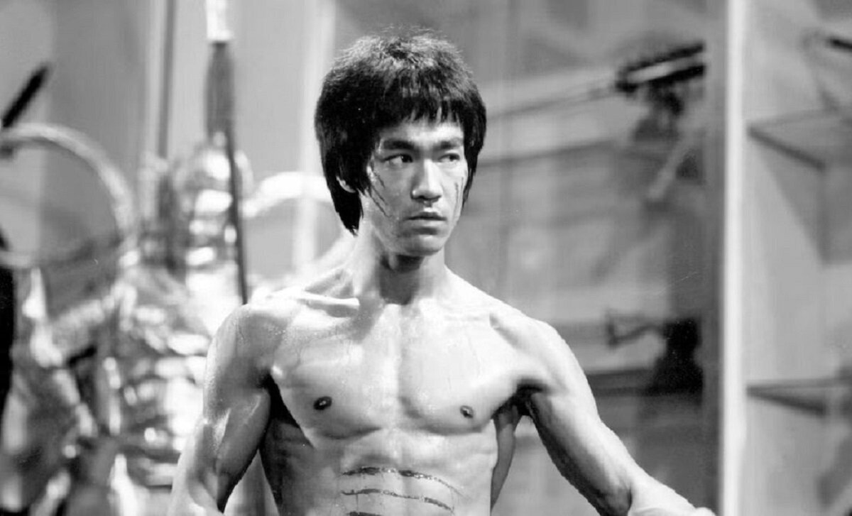 بروسلی به تلویزیون برگشت