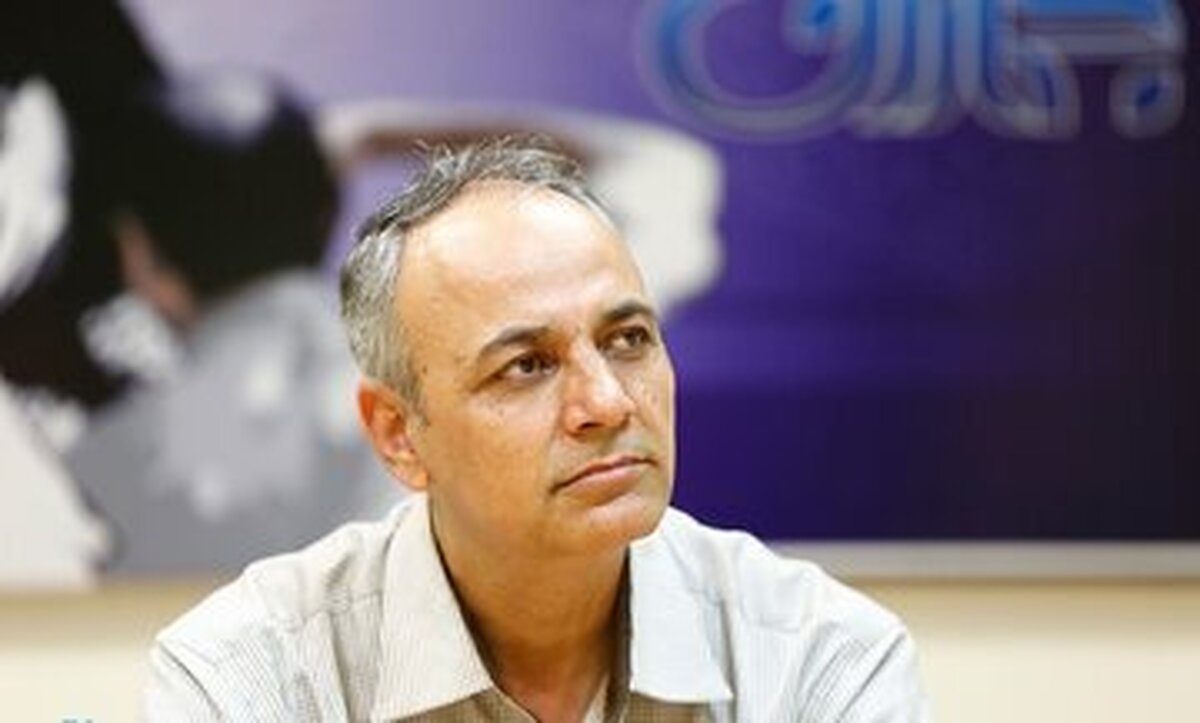 زیدآبادی: اصولگرایان مثل مادرشوهر هستند؛ هم می‌گویند پزشکیان نالایق است هم نمی‌گذارند برود