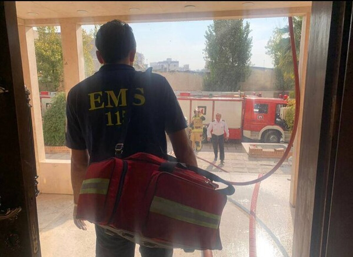 آتش‌سوزی برج مسکونی در خیابان تیموری