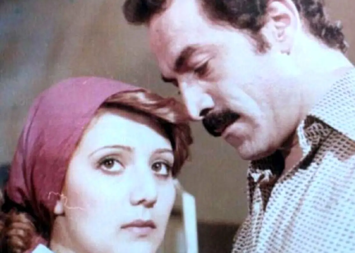 عکس/ دهه ۵۰؛ ژست عاشقانه نوش آفرین در کنار سعید راد