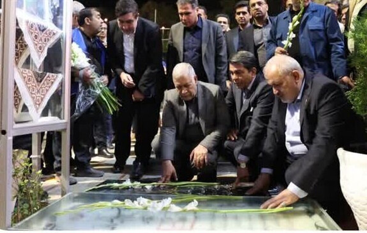 وزیر نیرو وارد کرمان شد