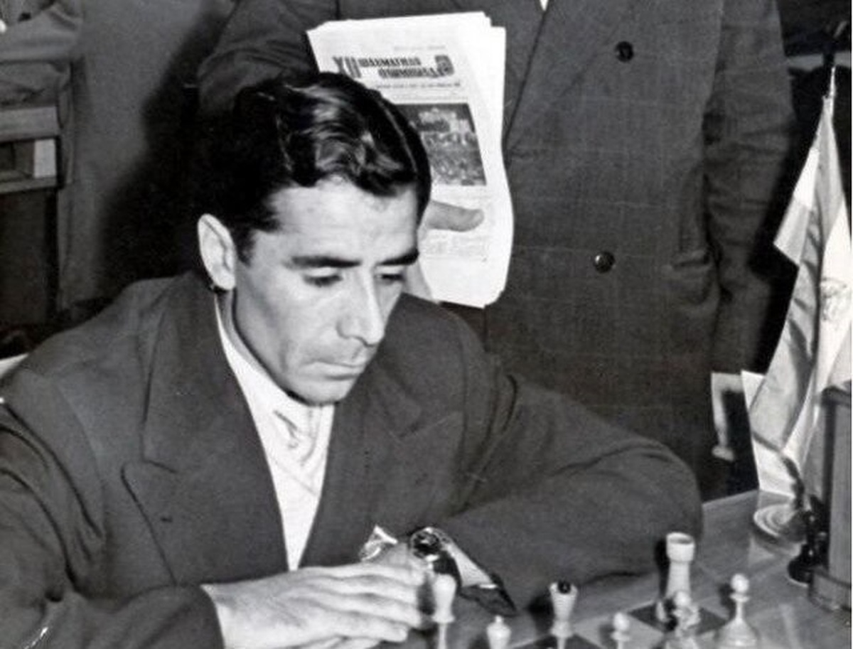 عباس لطفی در گذشت