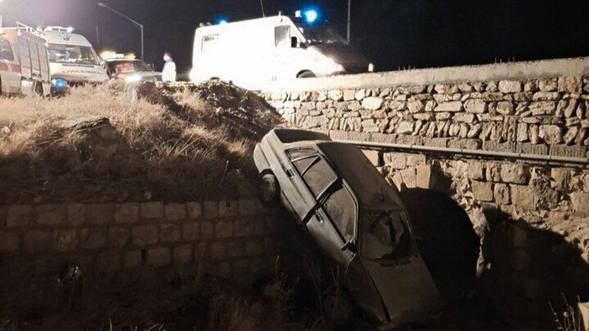 واژگونی ۲ خودرو در ارومیه و اشنویه