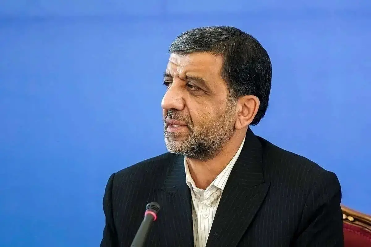 پاسخ عجیب ضرغامی به اظهارات پزشکیان در مورد رهبر انقلاب