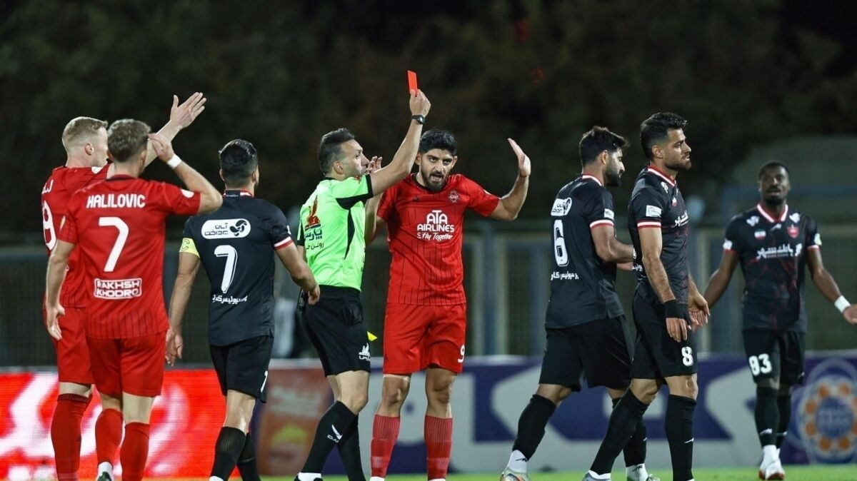 از اول معلوم بود بازی تراکتور و پرسپولیس برگزار نمی‌شود!