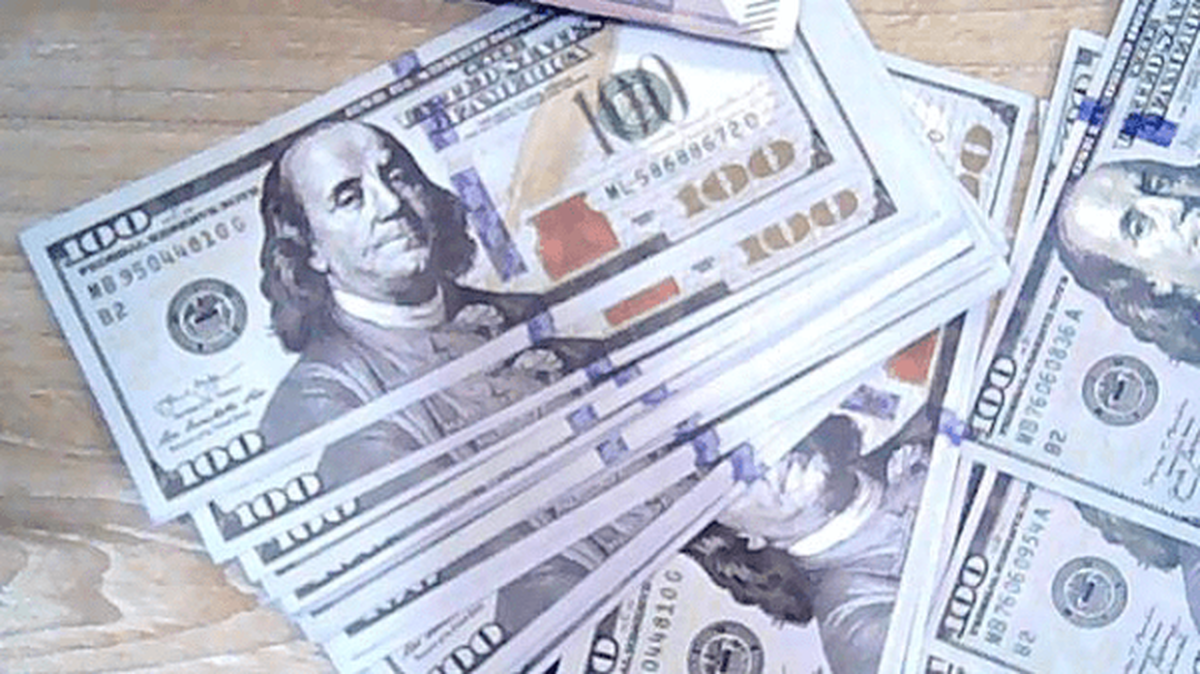 فروشنده ارز‌های تقلبی دستگیر شد