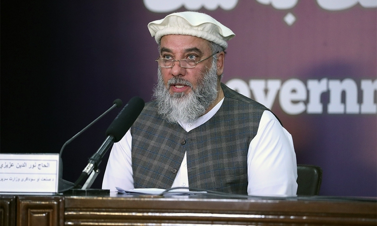 روزنامه جمهوری اسلامی: وزیر طالبان درباره حقابه هیرمند شیادی می‌کند