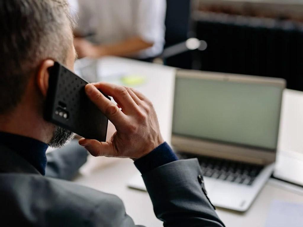 واجدین شرایط برای خرید اقساطی گوشی بازنشستگان واجدین شرایط برای خرید اقساطی گوشی بازنشستگان