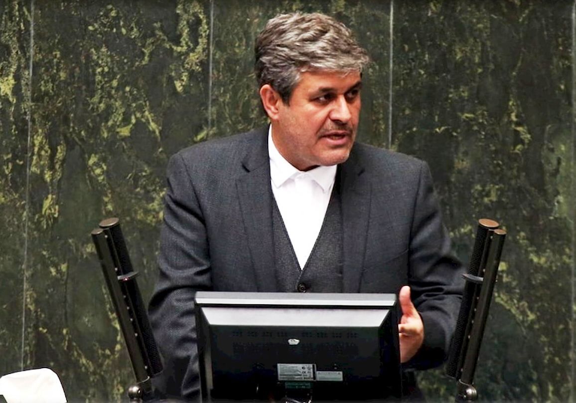 تاجگردون: در ارز ترجیحی هم چوب را خوردیم هم پیاز را