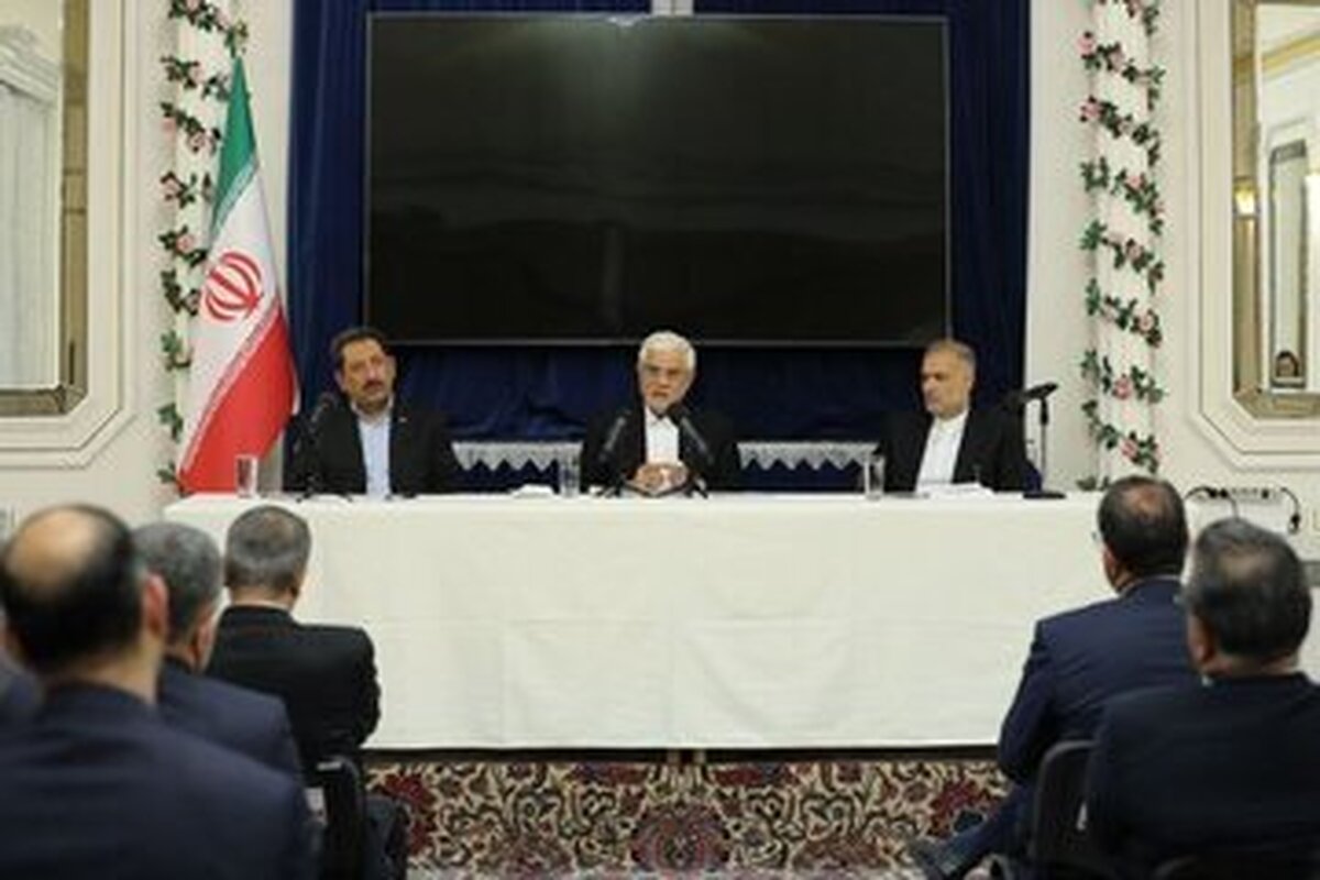 عارف: مواضع روسیه در فعال سازی مکانیسم ماشه برای ما مهم بود