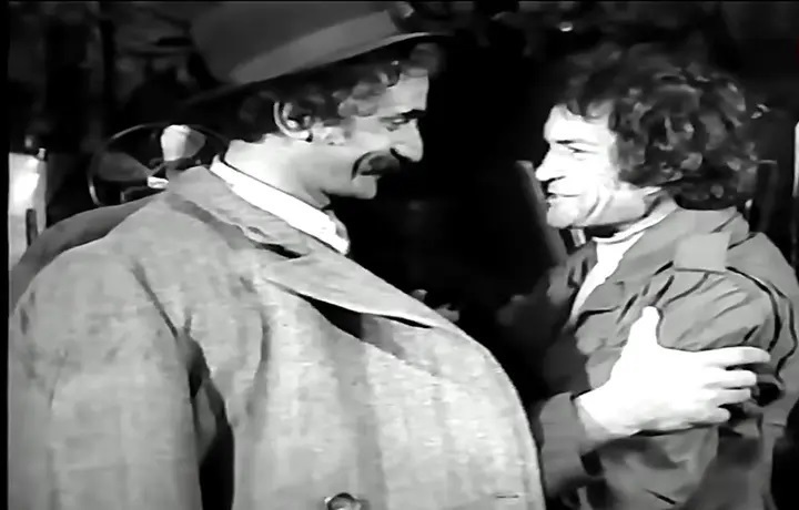 چهره کیومرث ملک‌مطیعی در ۴۱ سالگی در کنار رضا بیک‌ایمانوردی