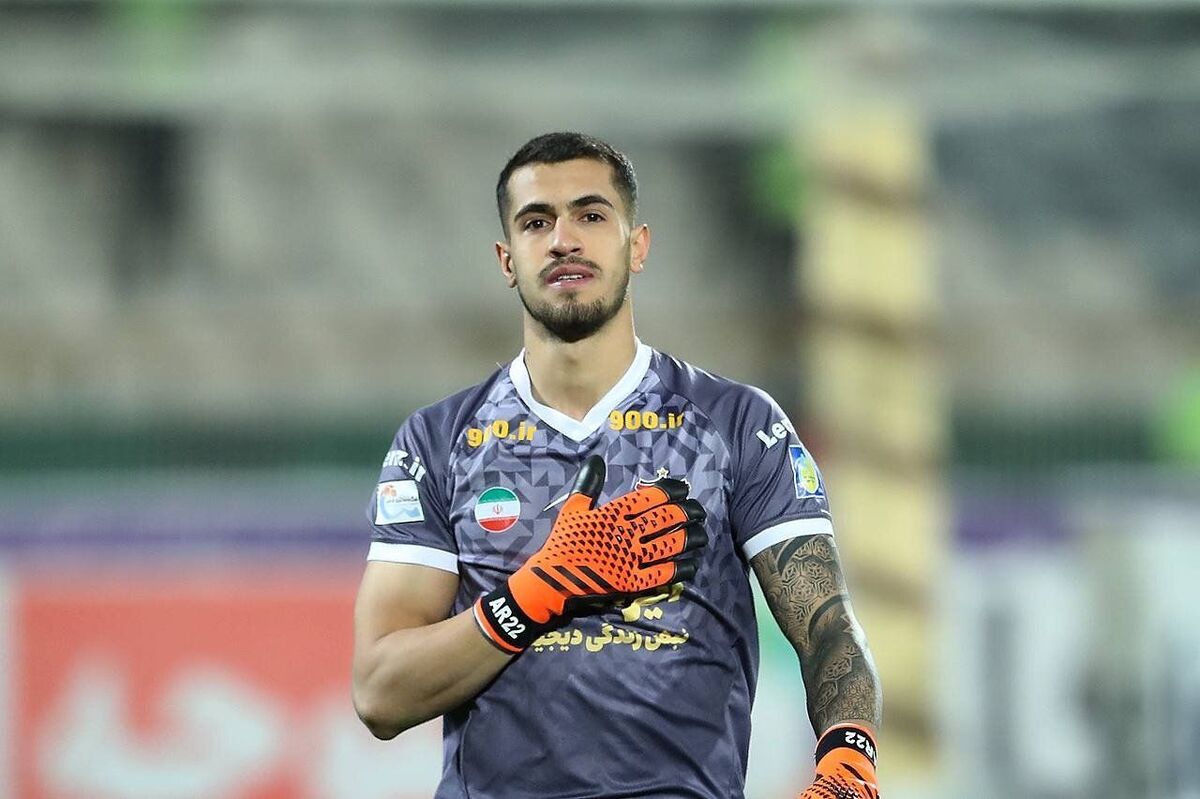 عصبانیت اوسمار از دروازه‌بان پرسپولیس