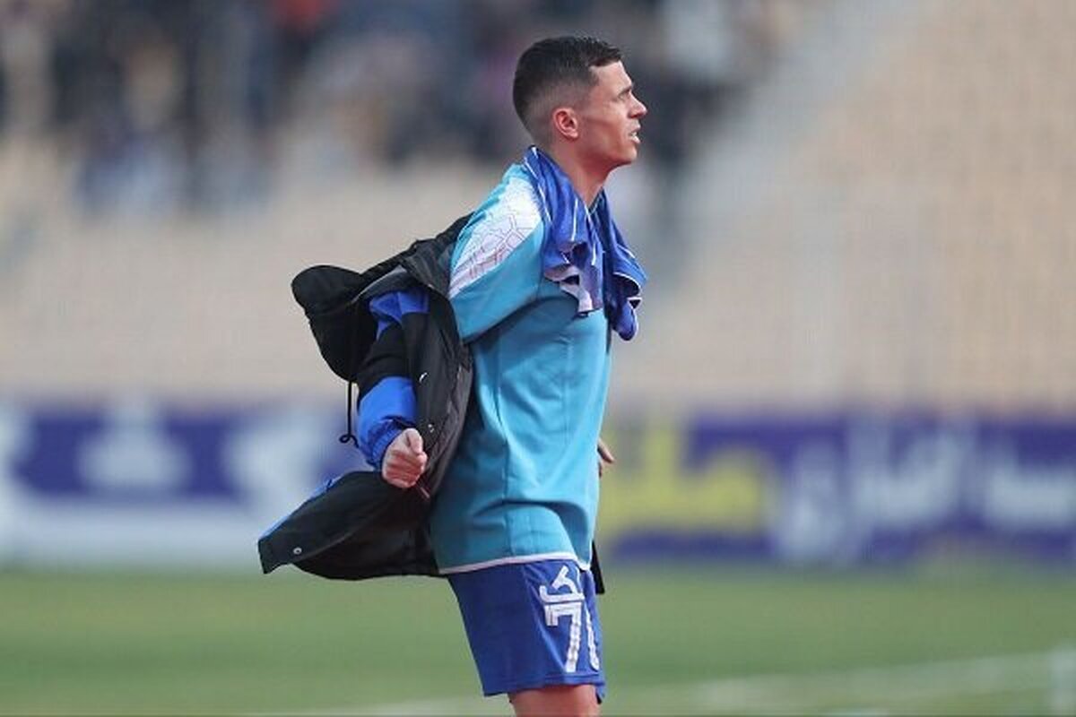 حرکت جنجالی گلزن استقلال در بازی با پادیاب/ کار به درگیری کشید!