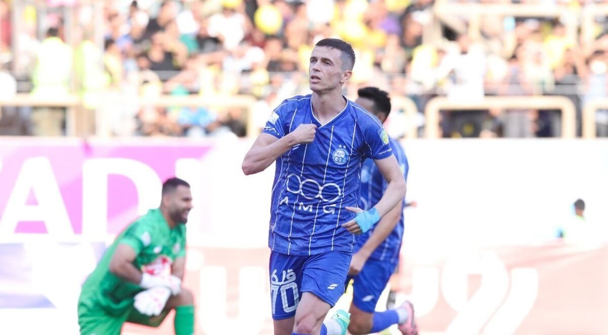 نه رامین و نه سعید، آسانی پنالتیزن اول استقلال