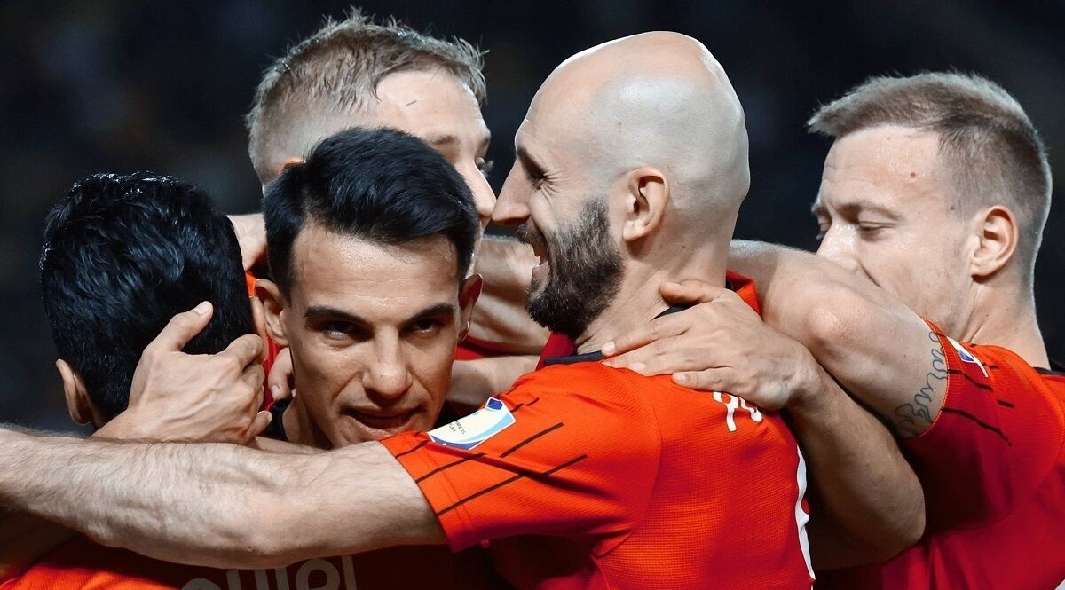 پرسپولیس تراکتور مصاف برترین مهاجمان لیگ/ روز سخت مدافعان در تبریز