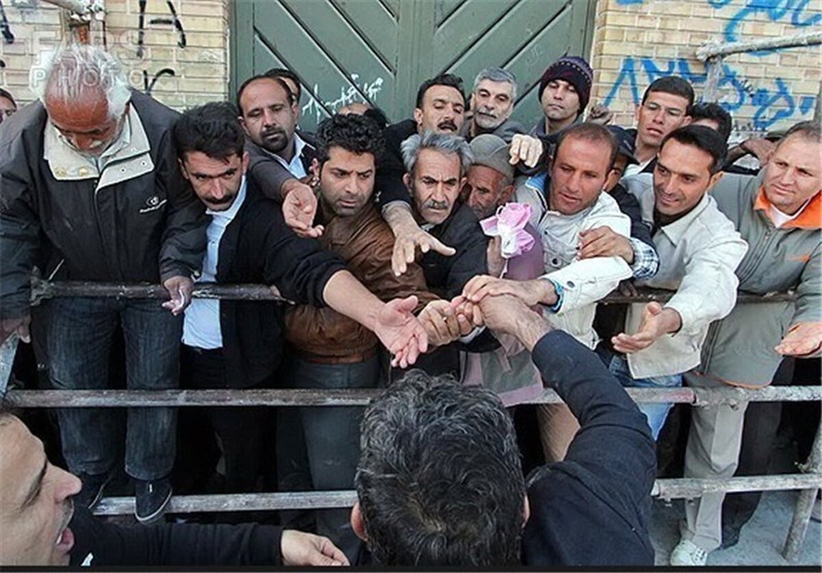 درآمد ۳۰ میلیونی نشانه رفاه نیست؛ تورم خوراکیها به ۶۴ درصد رسید
