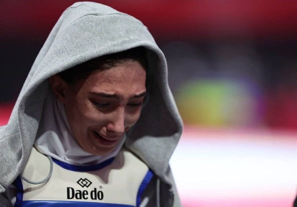 پایان تلخ کار زنان در چین؛ مبینا نعمتزاده هم حذف شد