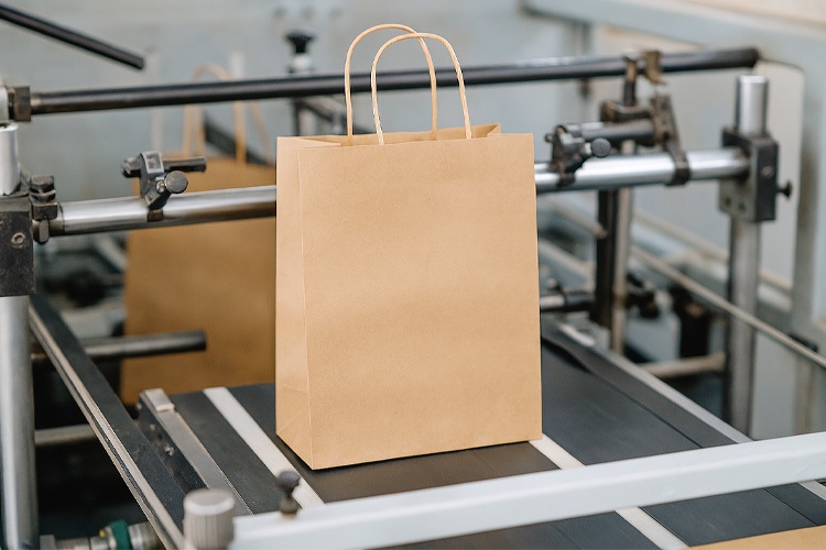 چاپ ساک دستی کاغذی و شاپینگ بگ گلاسه چاپ ساک دستی کاغذی و شاپینگ بگ گلاسه