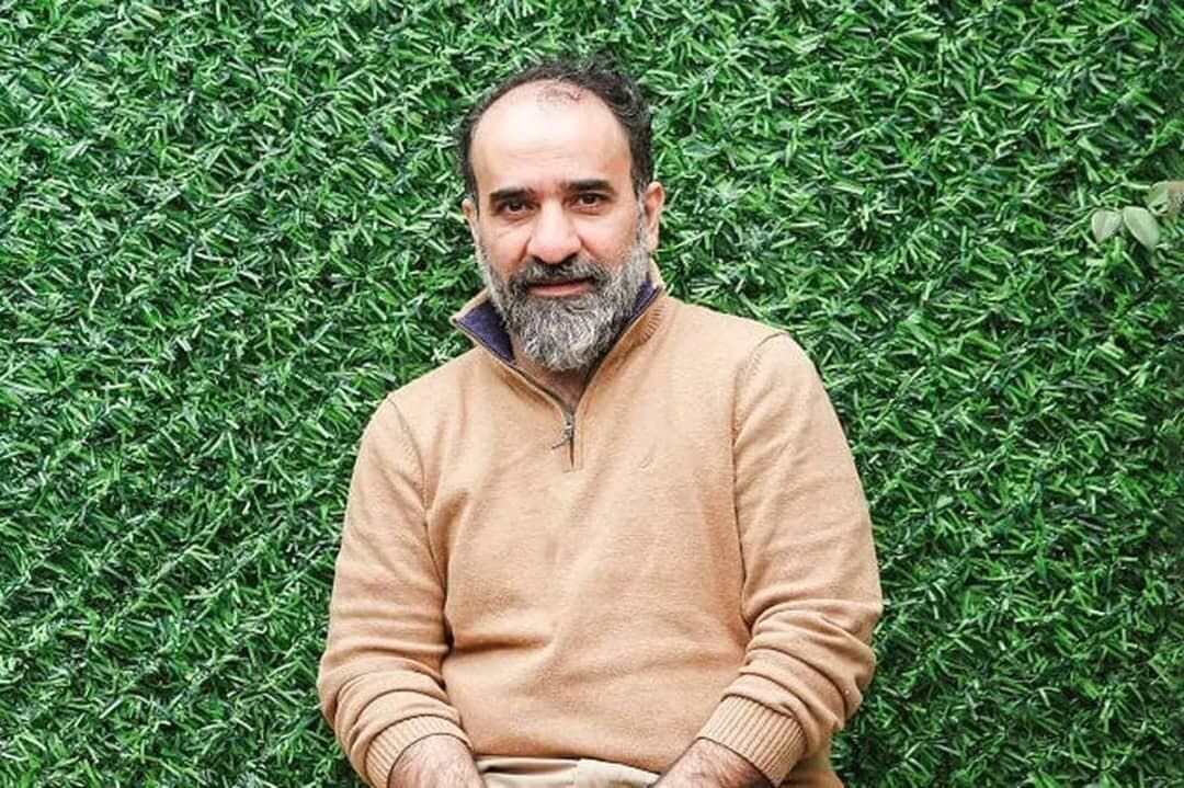 پیگیری وضعیت سلامتی رضا امیرخانی از سوی رهبر انقلاب