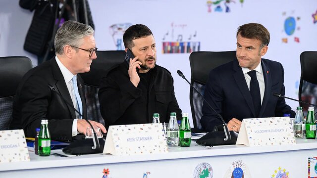 ماکرون: طرح صلح اوکراین هنوز نهایی نشده است