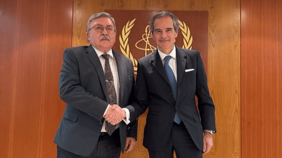 اولیانوف: با گروسی درباره تحولات موضوع هسته‌ای ایران گفت‌وگو کردم