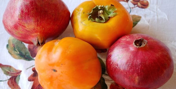 هشدار درباره انسداد گوارشی کودکان بر اثر مصرف زیاد انار و خرمالو