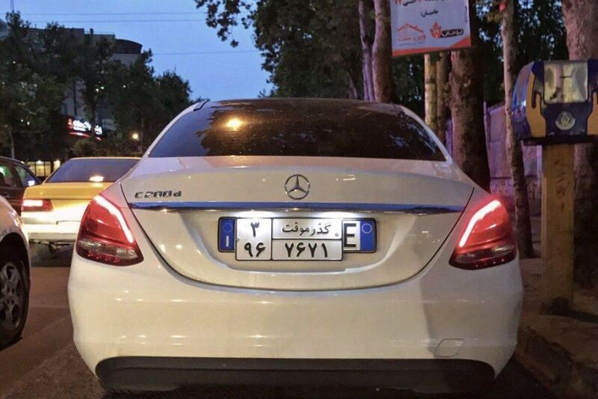 ورود خودرو‌های سواری عراقی گذر موقت آغاز شد