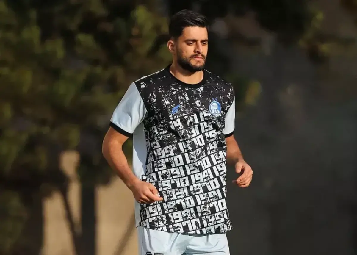 مدافع استقلال به دنبال پوکر مقابل پرسپولیس!