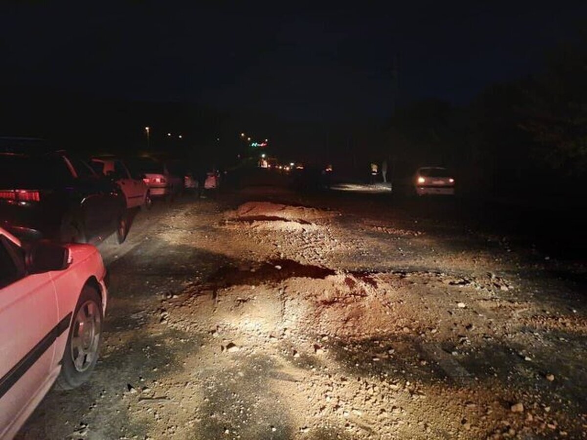 تصادف زنجیره‌ای ۱۶ خودرو در بزرگراه امام علی